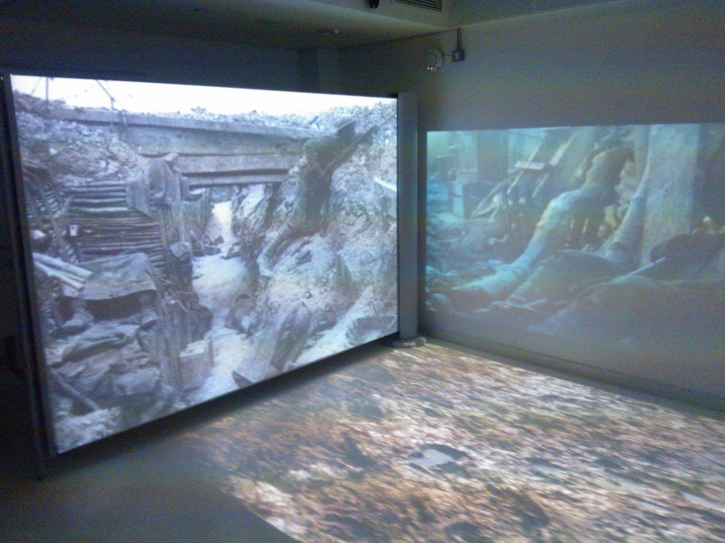 fully interactive immersive room including 2 interactive walls and 1 interactive floor. displaying historical images to enhance learning
