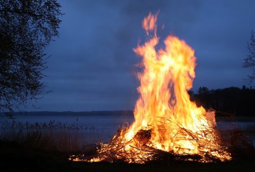 Image of a bonfire to represent the bonfire autumn aromatherapy scent useful in an immersive room to transport you to autumn, or evoke memories for dementia care